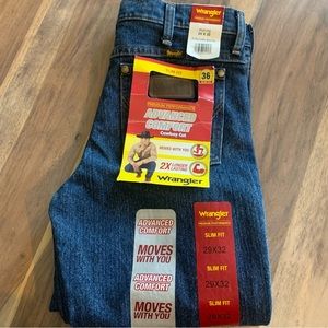 Wrangler slim fit advanced comfort cowboy cut jeans NWT 29x32